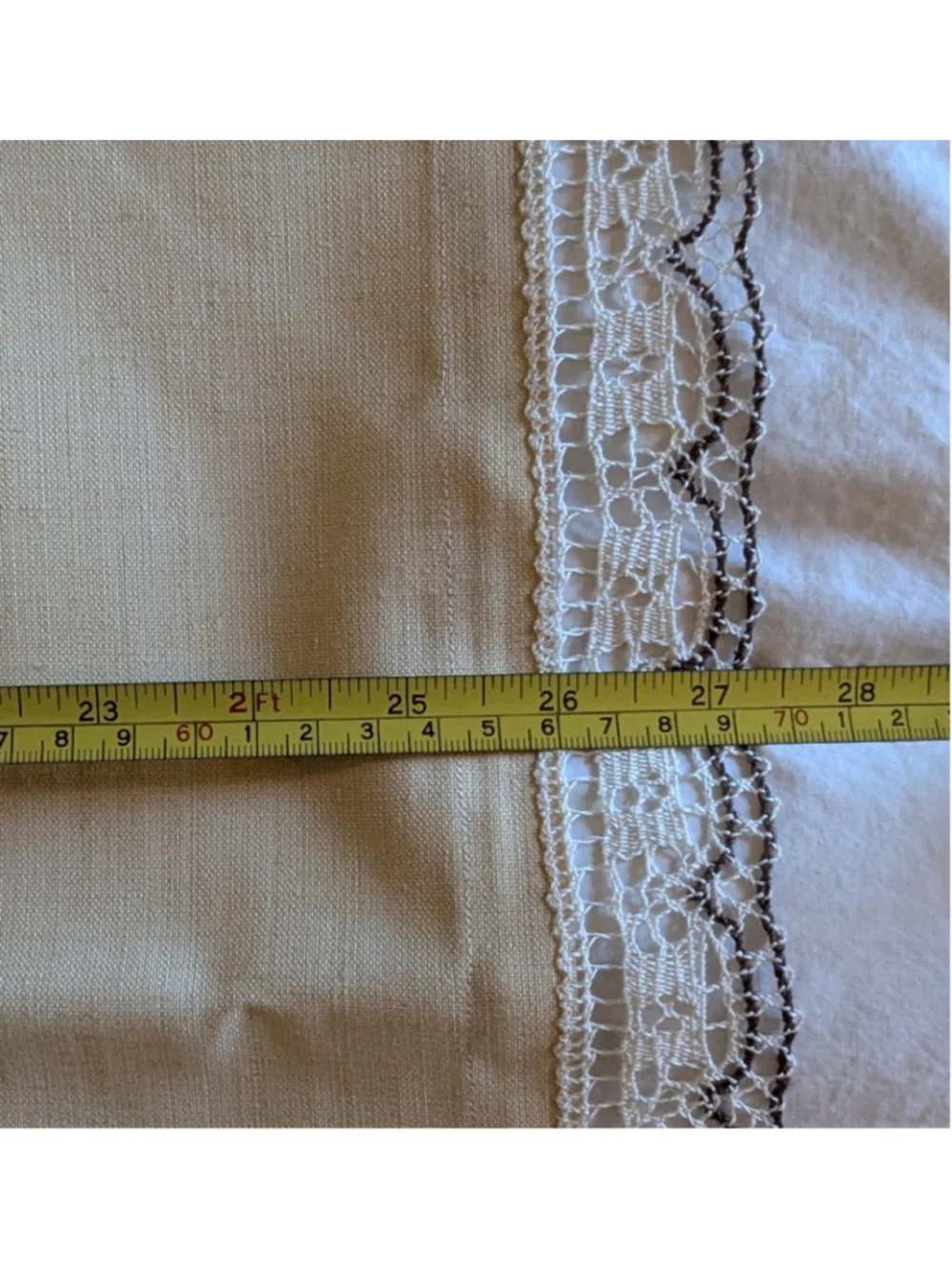 Vintage Vamberacka Krajka Table Linen Beige White Hand Crochet Lace Edge 27